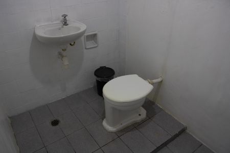 Casa à venda com 415m², 4 quartos e 1 vagaÁREA COMERCIAL