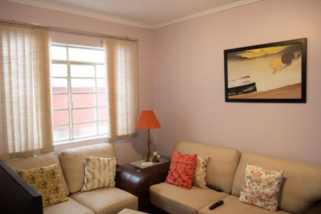 Casa à venda com 415m², 4 quartos e 1 vagaSALA- CASA 2