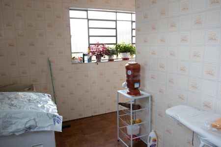 Casa à venda com 415m², 4 quartos e 1 vagaÁREA DE SERVIÇO- CASA 1