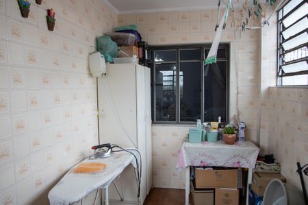 Casa à venda com 415m², 4 quartos e 1 vagaÁREA DE SERVIÇO- CASA 1