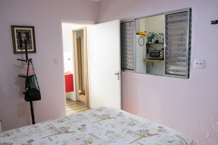 Casa à venda com 415m², 4 quartos e 1 vagaQUARTO 2- CASA 2