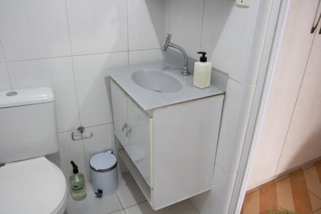 Casa à venda com 415m², 4 quartos e 1 vagaBANHEIRO SUÍTE- CASA 2