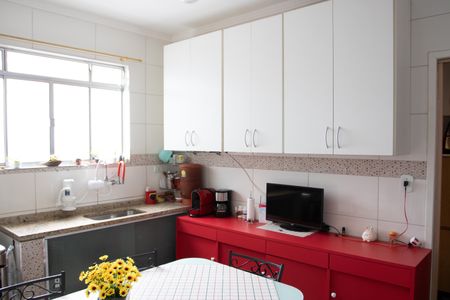 Casa à venda com 415m², 4 quartos e 1 vagaCOZINHA- CASA 2