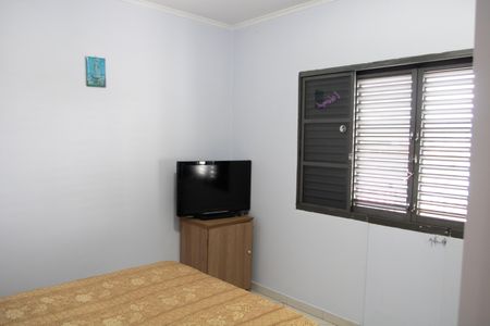 Casa à venda com 415m², 4 quartos e 1 vagaQUARTO 1- CASA 1