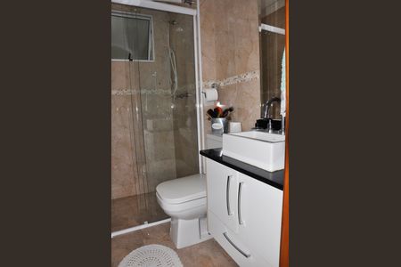 Apartamento à venda com 70m², 3 quartos e 1 vaga Apartamento à venda com 70m², 3 quartos e 1 vagaBanheiro
