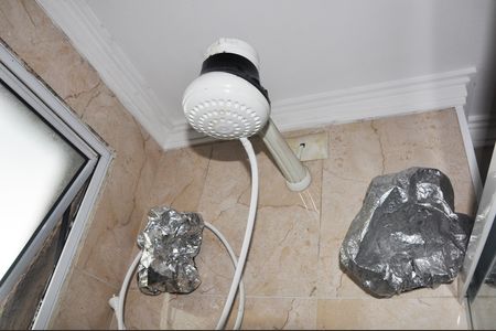 Apartamento à venda com 70m², 3 quartos e 1 vaga Apartamento à venda com 70m², 3 quartos e 1 vagaBanheiro Suíte