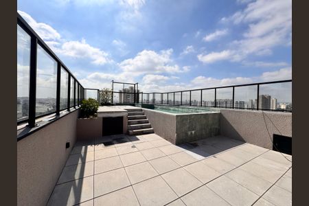 Apartamento à venda com 50m², 2 quartos e 1 vaga Apartamento à venda com 50m², 2 quartos e 1 vagaÁrea comum - Piscina