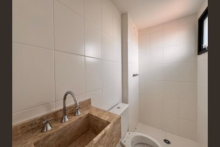 Apartamento à venda com 50m², 2 quartos e 1 vaga Apartamento à venda com 50m², 2 quartos e 1 vagaBanheiro da Suíte