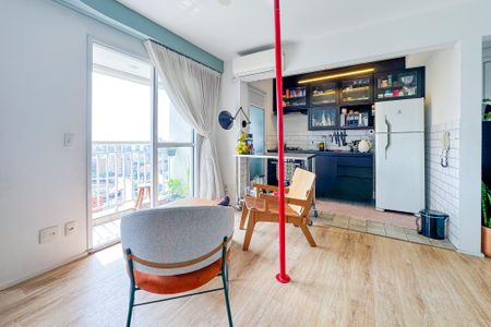 Apartamento à venda com 48m², 1 quarto e 1 vaga Apartamento à venda com 48m², 1 quarto e 1 vagaSala