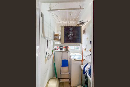 Apartamento à venda com 48m², 1 quarto e 1 vaga Apartamento à venda com 48m², 1 quarto e 1 vagaÁrea de Serviço