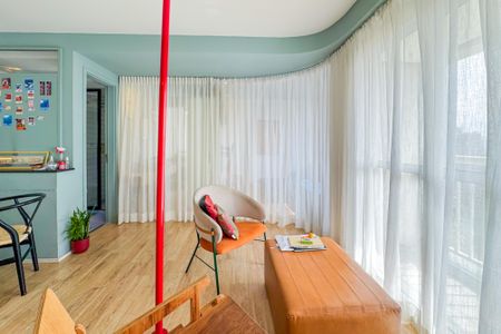 Apartamento à venda com 48m², 1 quarto e 1 vaga Apartamento à venda com 48m², 1 quarto e 1 vagaSala