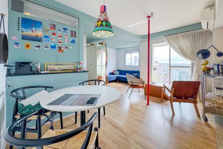 Apartamento à venda com 48m², 1 quarto e 1 vaga Apartamento à venda com 48m², 1 quarto e 1 vagaSala