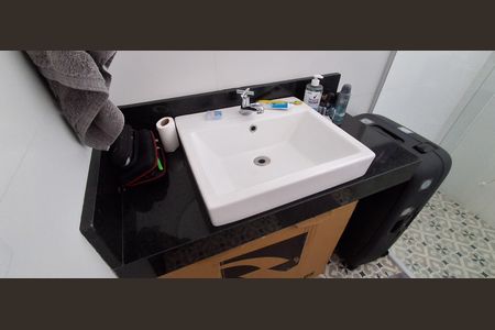 Casa à venda com 330m², 3 quartos e 7 vagasBanheiro Suíte 1