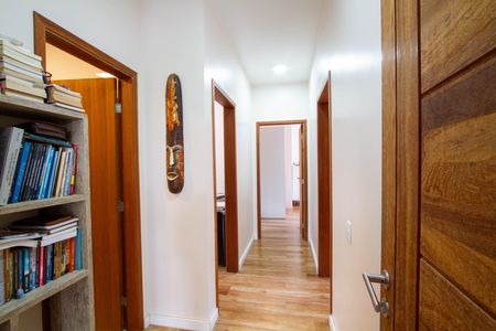 Casa para alugar com 160m², 3 quartos e 3 vagas Casa para alugar com 160m², 3 quartos e 3 vagasCorredor