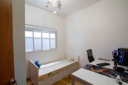 Casa para alugar com 160m², 3 quartos e 3 vagas Casa para alugar com 160m², 3 quartos e 3 vagasQuarto 2