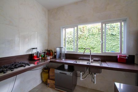 Casa para alugar com 160m², 3 quartos e 3 vagas Casa para alugar com 160m², 3 quartos e 3 vagasCozinha