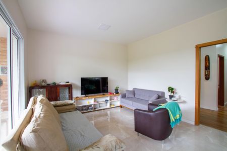 Casa para alugar com 160m², 3 quartos e 3 vagas Casa para alugar com 160m², 3 quartos e 3 vagasSala