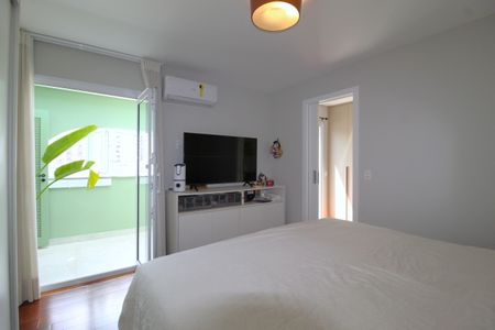 Apartamento à venda com 135m², 3 quartos e 1 vagaQuarto 3 - Suíte