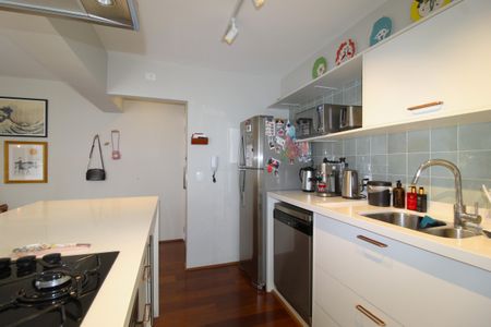 Apartamento à venda com 135m², 3 quartos e 1 vagaCozinha e Área de Serviço