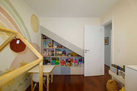 Apartamento à venda com 135m², 3 quartos e 1 vagaQuarto 2