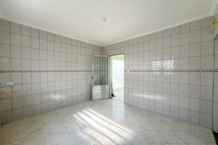 Casa à venda com 100m², 2 quartos e 2 vagasCozinha