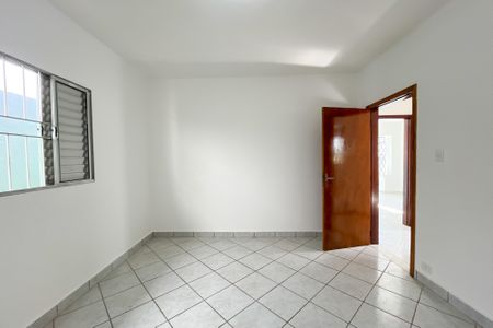 Casa à venda com 100m², 2 quartos e 2 vagasQuarto 2