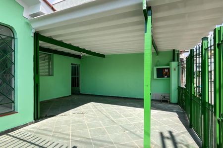 Casa à venda com 100m², 2 quartos e 2 vagasGaragem