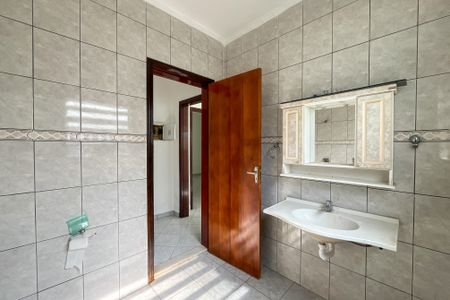 Casa à venda com 100m², 2 quartos e 2 vagasBanheiro