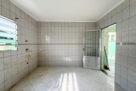 Casa à venda com 100m², 2 quartos e 2 vagasCozinha