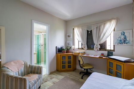 Apartamento à venda com 170m², 3 quartos e 3 vagasQuarto 1