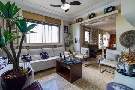 Apartamento à venda com 170m², 3 quartos e 3 vagasSala