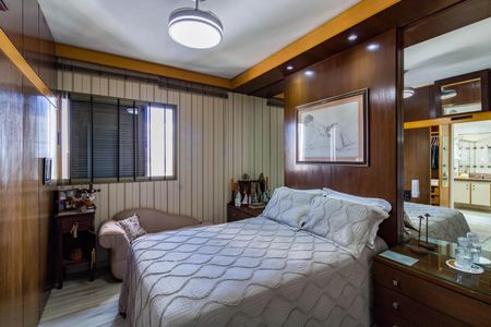 Apartamento à venda com 170m², 3 quartos e 3 vagasQuarto 3