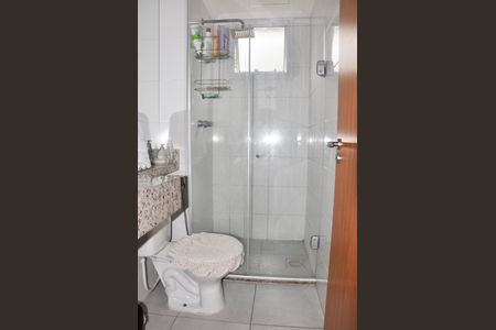 Apartamento à venda com 44m², 2 quartos e 1 vagaBanheiro Social
