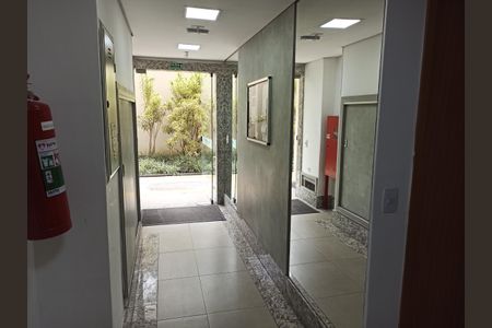 Apartamento à venda com 44m², 2 quartos e 1 vagaHall de entrada