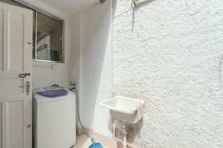 Apartamento à venda com 58m², 1 quarto e sem vagaÁrea de Serviço