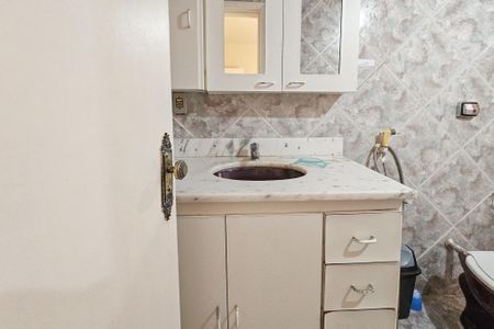 Casa para alugar com 402m², 7 quartos e 6 vagasbanheiro da suite 2