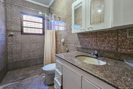 Casa para alugar com 402m², 7 quartos e 6 vagasBanheiro da Suíte 1