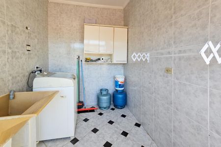 Casa para alugar com 402m², 7 quartos e 6 vagasÁrea de serviço 