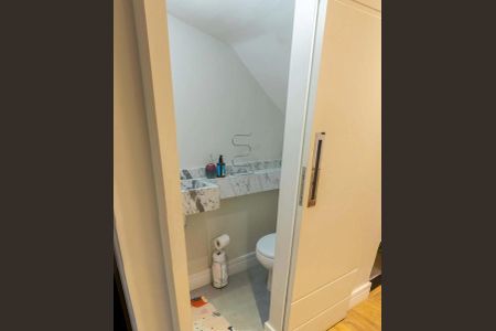 Casa de condomínio para alugar com 140m², 3 quartos e 2 vagas Casa de condomínio para alugar com 140m², 3 quartos e 2 vagasLavabo