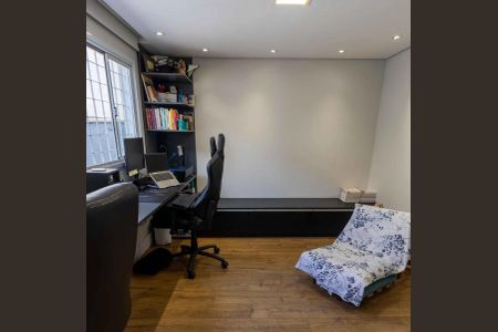 Casa de condomínio para alugar com 140m², 3 quartos e 2 vagas Casa de condomínio para alugar com 140m², 3 quartos e 2 vagasEscritório