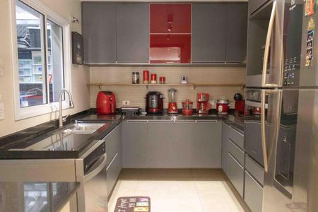 Casa de condomínio para alugar com 140m², 3 quartos e 2 vagas Casa de condomínio para alugar com 140m², 3 quartos e 2 vagasCozinha