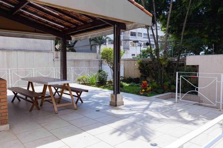 Casa de condomínio para alugar com 140m², 3 quartos e 2 vagas Casa de condomínio para alugar com 140m², 3 quartos e 2 vagasÁrea comum - Churrasqueira