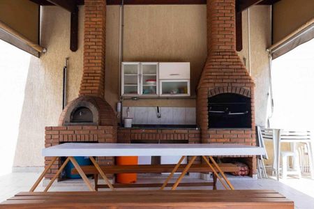 Casa de condomínio para alugar com 140m², 3 quartos e 2 vagas Casa de condomínio para alugar com 140m², 3 quartos e 2 vagasÁrea comum - Churrasqueira