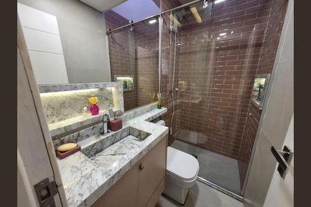 Casa de condomínio para alugar com 140m², 3 quartos e 2 vagas Casa de condomínio para alugar com 140m², 3 quartos e 2 vagasBanheiro