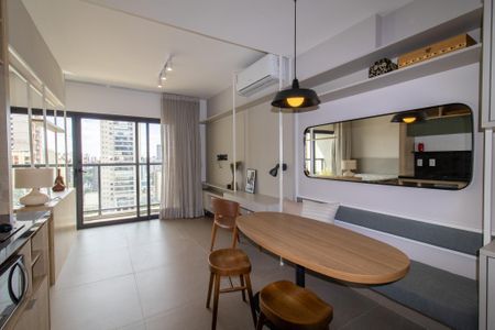 Apartamento para alugar com 42m², 1 quarto e 1 vaga Apartamento para alugar com 42m², 1 quarto e 1 vagaStudio