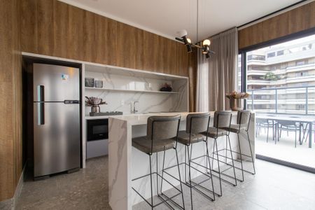 Apartamento para alugar com 42m², 1 quarto e 1 vaga Apartamento para alugar com 42m², 1 quarto e 1 vagaÁrea comum - Salão de festas