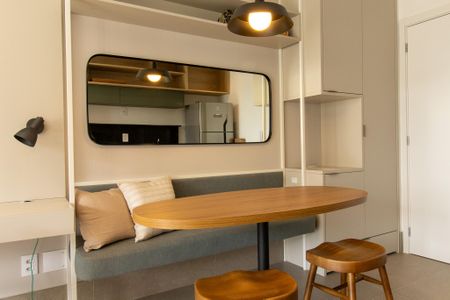 Apartamento para alugar com 42m², 1 quarto e 1 vaga Apartamento para alugar com 42m², 1 quarto e 1 vagaStudio