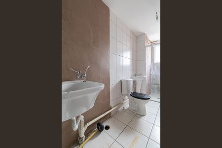 Apartamento para alugar com 64m², 2 quartos e sem vaga Apartamento para alugar com 64m², 2 quartos e sem vagaBanheiro e Área de Serviço