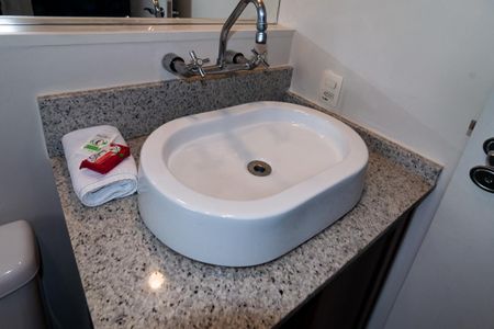 Apartamento à venda com 62m², 2 quartos e 1 vagaBanheiro Quarto 2 - Suíte