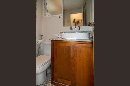 Apartamento à venda com 62m², 2 quartos e 1 vagaBanheiro Social